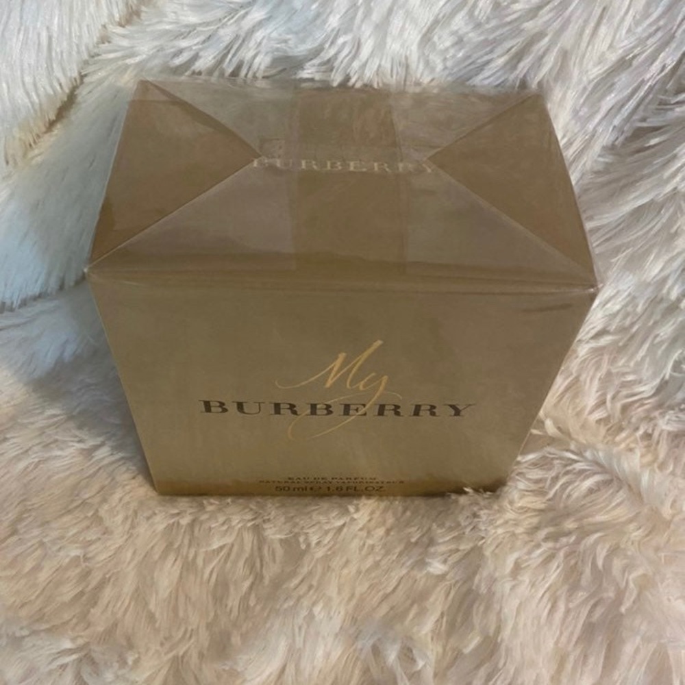 New My Burberry Eau De Parfume. 1.6 of. oz.